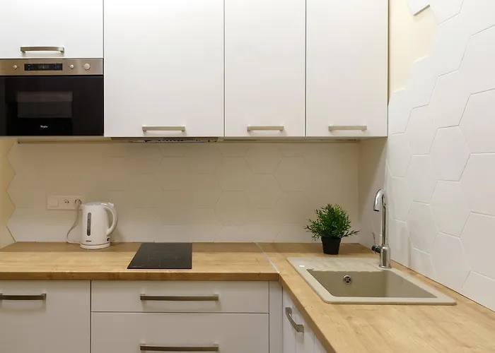 Апартаменты Charming In The Center